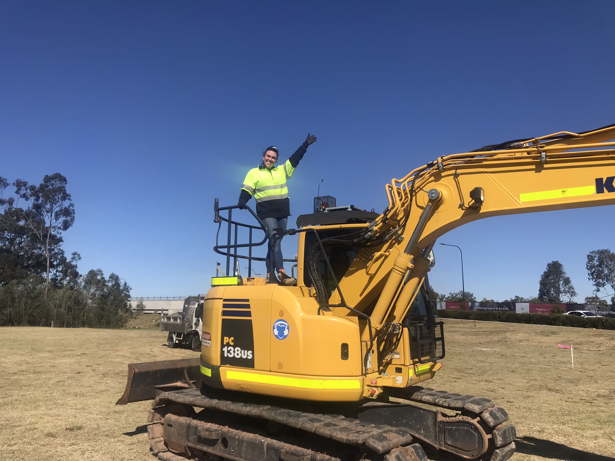 Ecavator